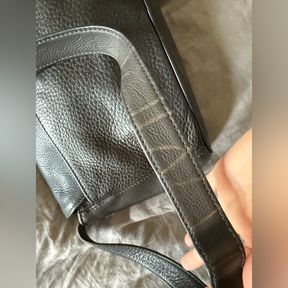 Y2K Vintage COACH Black A7B-4928 Shoulder-Messenger Bag - Picture 5 of 9